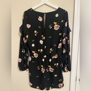 🔥❗️once dressed 🔥❗️1.State, size small